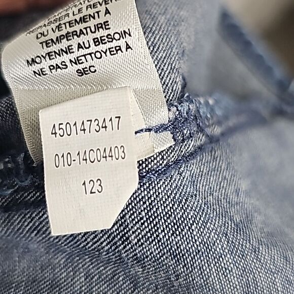 Chico's -484 Denim Button Down Western Shirt Embellished Pockets sz 0/ Small / 4 - Picture 6 of 6